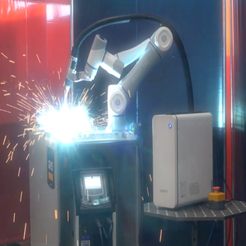 Hegesztő robot