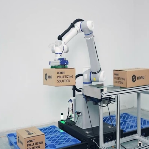 Palettázó robot